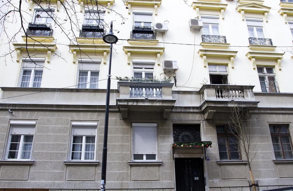 Crown Apartment - Your Royal Stay Belgrado Kamer foto
